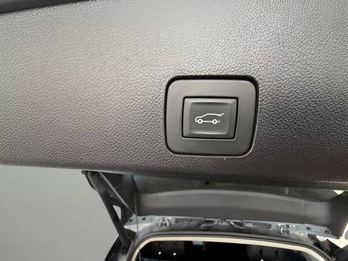Used 2023 Buick Encore GX Select image 32