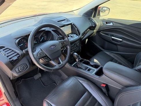 Used 2017 Ford Escape Titanium image 11