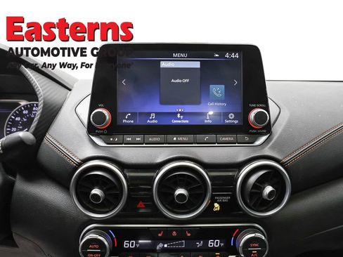 Used 2023 Nissan Sentra SR w/ SR Premium Package image 12