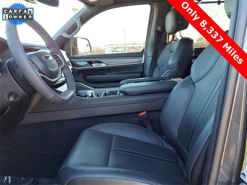 Used 2024 Jeep Wagoneer Series II w/ Convenience Group I image 19