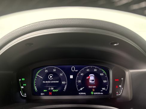 Certified 2025 Honda Civic Sport Touring image 24