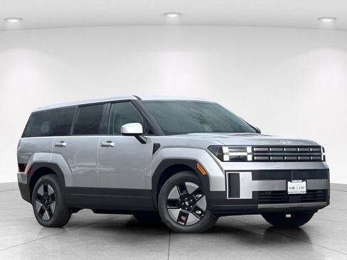 New 2026 Hyundai Santa Fe SE FWD image 2