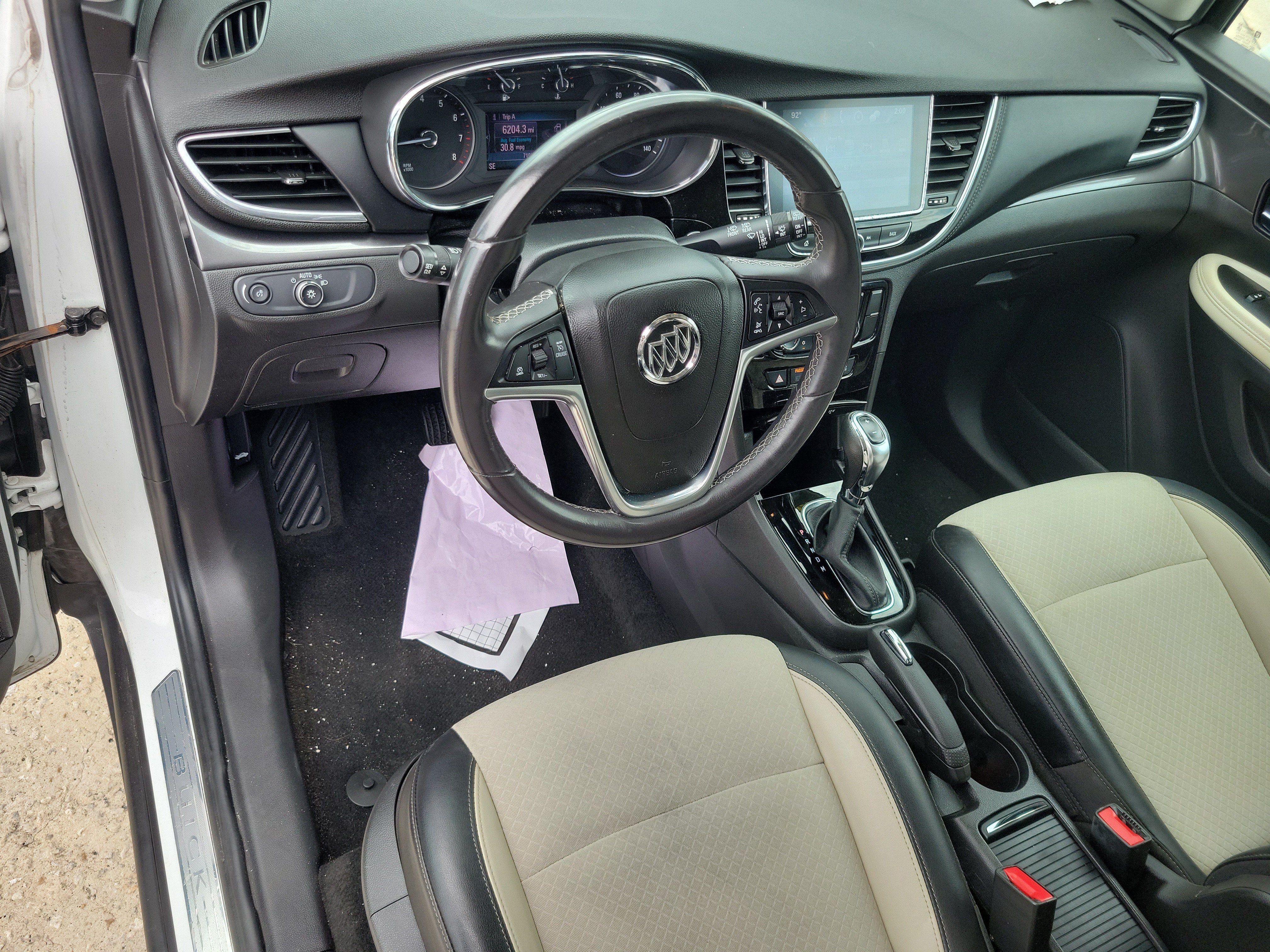 Used 2020 Buick Encore Preferred FWD image 11