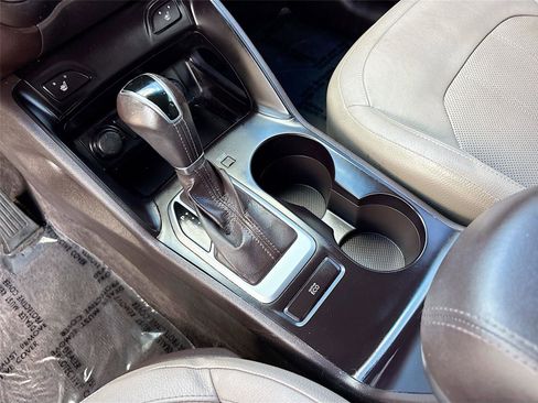 Used 2014 Hyundai Tucson Limited w/ Technology Package 02 FWD image 17