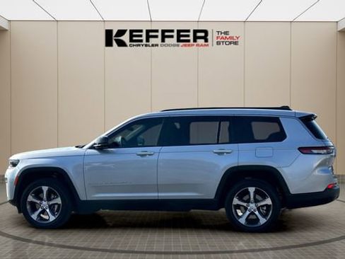 New 2026 Jeep Grand Cherokee L Limited image 25