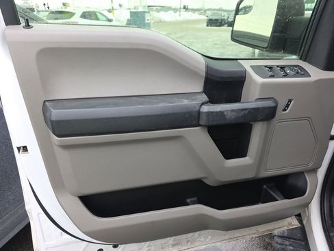 Used 2020 Ford F150 XL w/ Equipment Group 101A Mid image 8