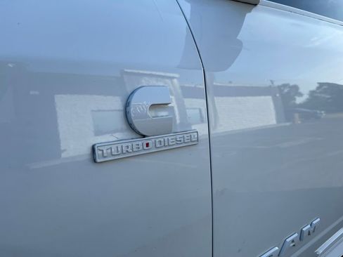 Used 2022 RAM 2500 Tradesman w/ Chrome Appearance Group image 21