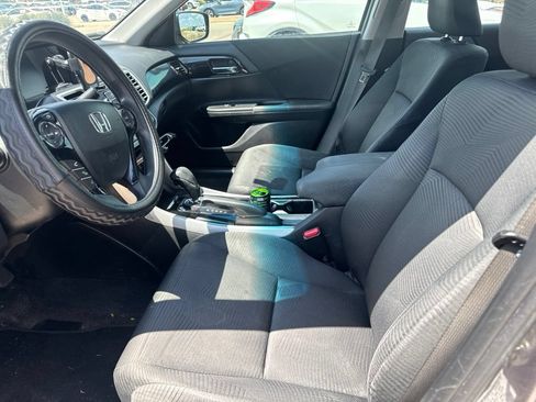 Used 2016 Honda Accord LX image 10