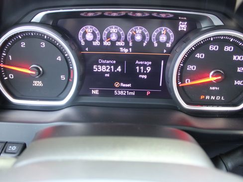 Used 2021 Chevrolet Silverado 3500 High Country AWD/4WD image 22