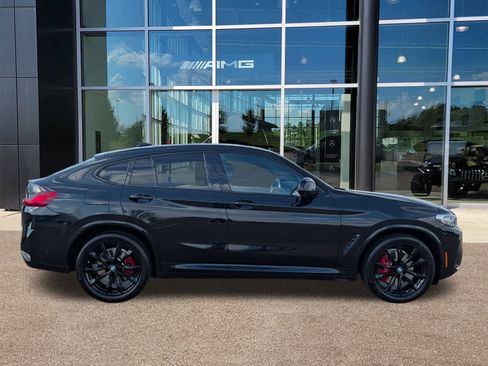 Used 2022 BMW X4 M40i image 4