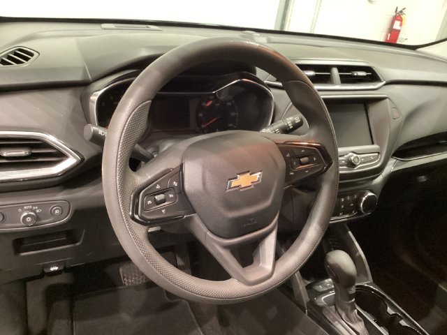 Used 2022 Chevrolet TrailBlazer LT FWD image 27