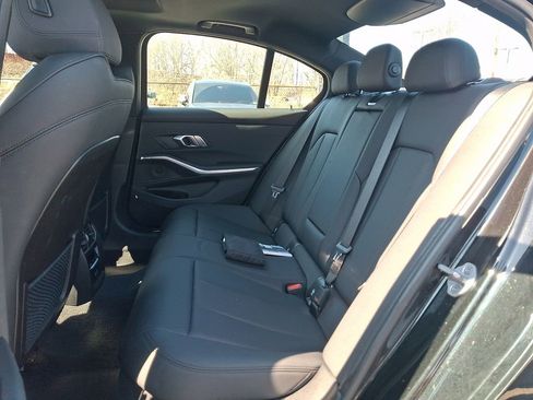 Used 2021 BMW 330i xDrive Sedan w/ Convenience Package image 12