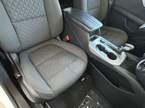 Used 2021 Chevrolet Blazer LT image 24