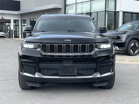 Used 2021 Jeep Grand Cherokee L Laredo w/ Luxury Tech Group I image 2