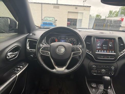 Used 2021 Jeep Cherokee Latitude Lux 80th Anniv w/ Quick Order Package 26U 80TH AWD/4WD image 9