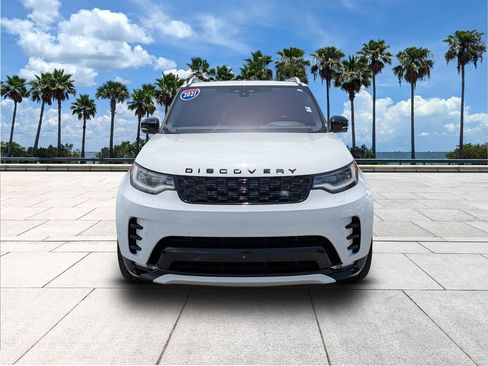 Used 2021 Land Rover Discovery S R-Dynamic AWD/4WD image 2