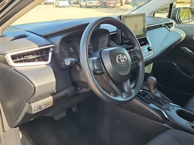 Used 2025 Toyota Corolla LE FWD image 10