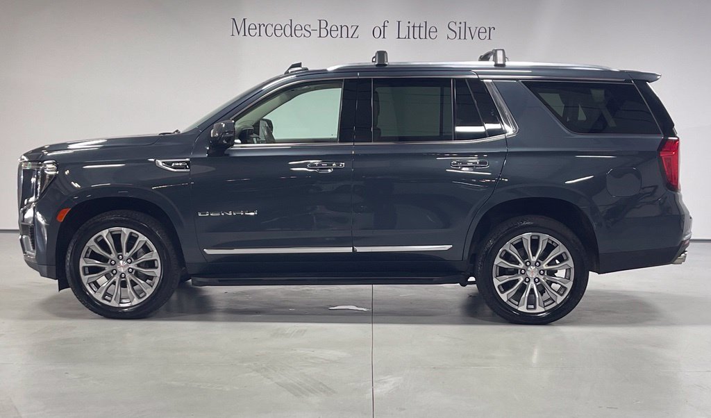 Used 2021 GMC Yukon Denali w/ LPO, Illumination Package AWD/4WD image 2