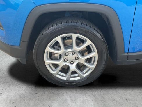 Used 2024 Jeep Compass Latitude AWD/4WD image 24