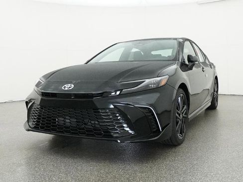 New 2026 Toyota Camry XSE FWD image 7