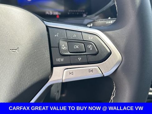 Certified 2024 Volkswagen Taos SE FWD image 23