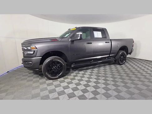 Used 2025 RAM 2500 Big Horn AWD/4WD image 49