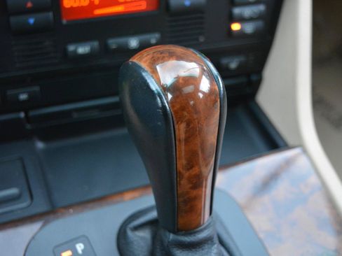 Used 1999 BMW 540i Sedan RWD image 30