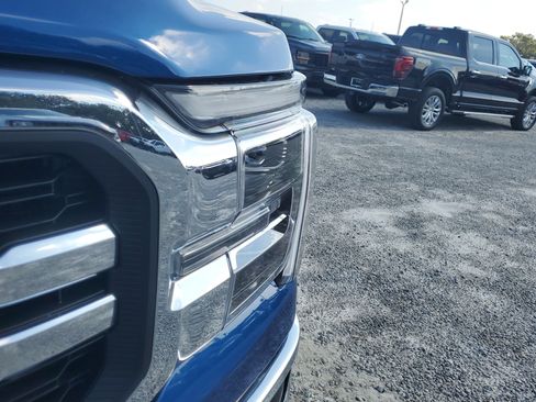 New 2025 Ford F150 Lariat w/ Equipment Group 501A Mid image 4