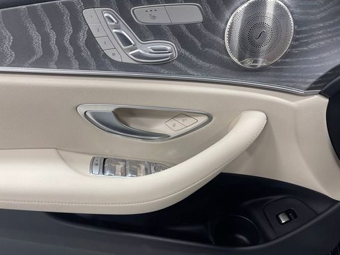 Used 2023 Mercedes-Benz E 350 4MATIC Sedan image 18