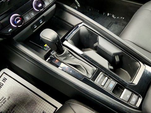 Used 2025 Honda Accord EX-L image 17