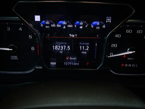 Used 2022 GMC Sierra 2500 Denali w/ Denali Ultimate Package image 22