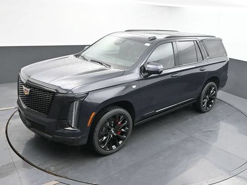 Used 2025 Cadillac Escalade Sport Platinum AWD/4WD image 42