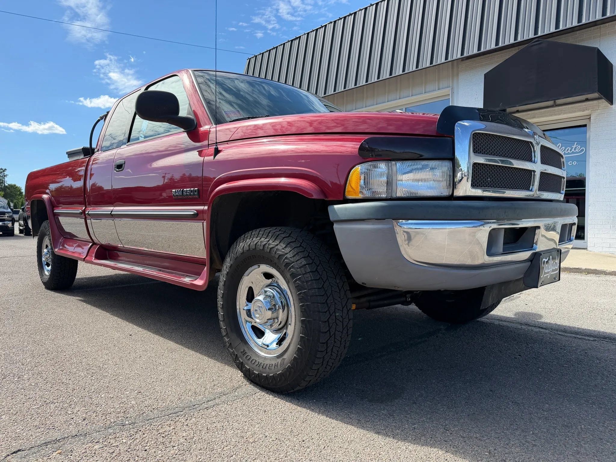 Used 1999 Dodge Ram 2500 Truck 4x4 Quad Cab image 2