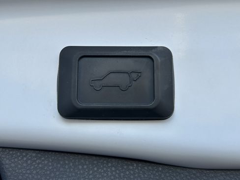 Used 2024 Toyota RAV4 XSE image 21