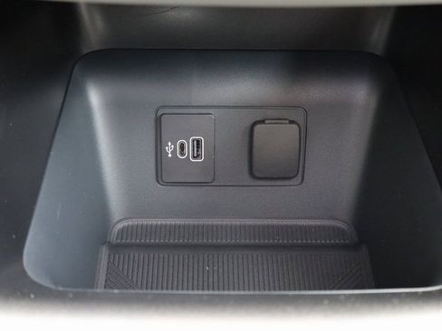 New 2026 Ford Explorer Active w/ Active Comfort Package image 11