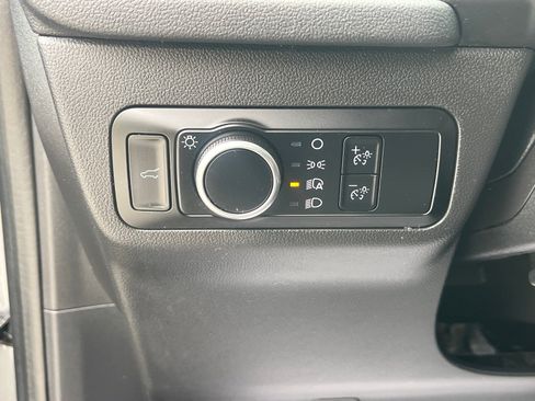 Certified 2024 Ford Escape Active AWD/4WD image 16