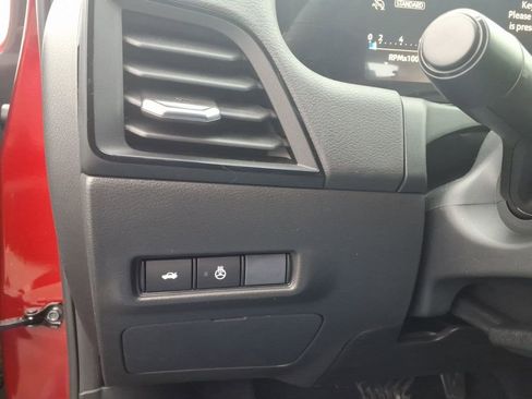 New 2026 Nissan Sentra SV image 18