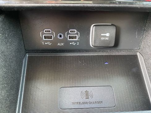 Used 2021 Jeep Grand Cherokee L Laredo w/ Luxury Tech Group I AWD/4WD image 20