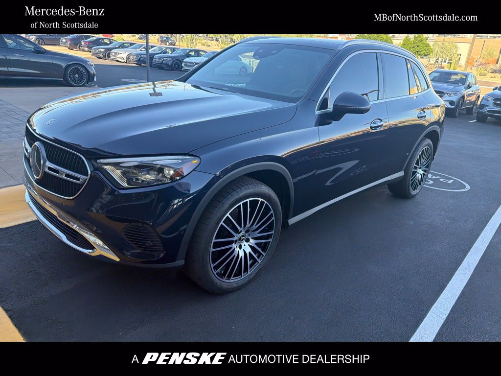 Used 2024 Mercedes-Benz GLC 300 image 1
