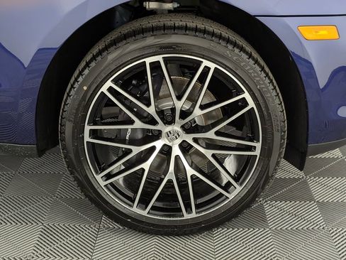 New 2026 Porsche Macan Turbo image 14