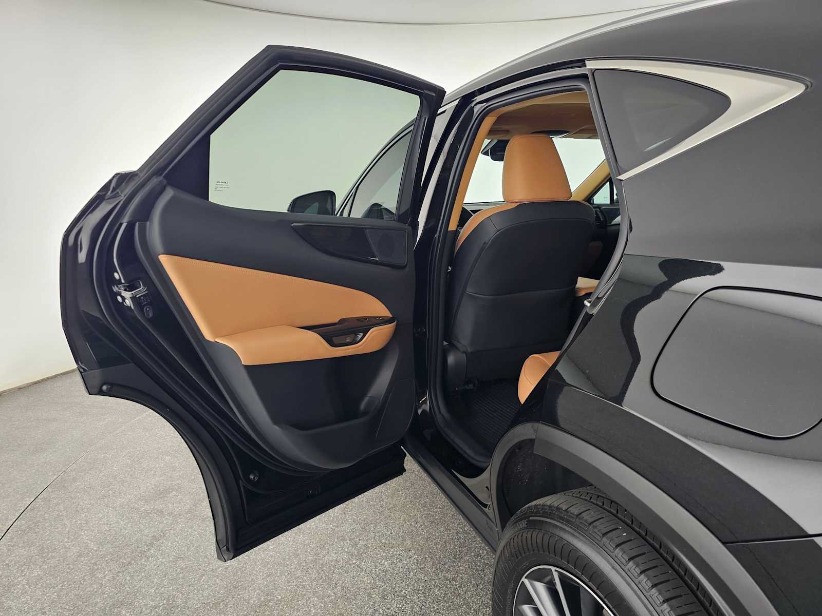 Certified 2025 Lexus NX 350h AWD w/ Accessory Package (2T) image 13