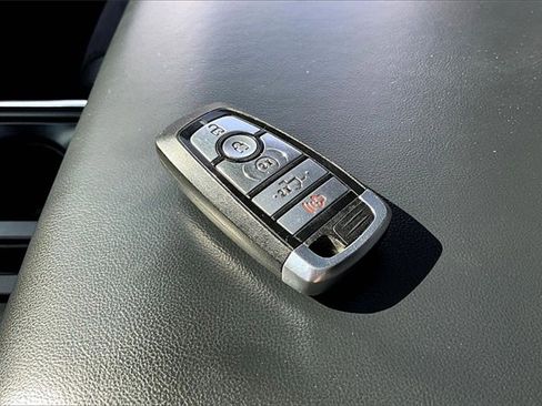 Used 2023 Ford F150 Raptor image 36