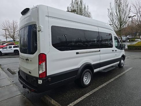 Used 2019 Ford Transit 350 XLT image 6