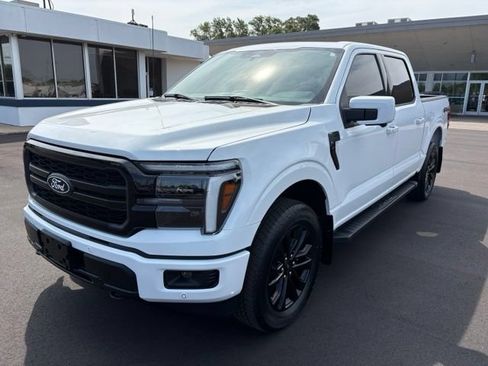 Used 2025 Ford F150 Lariat AWD/4WD image 10