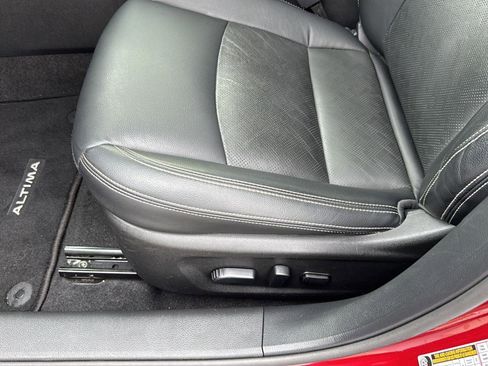 Used 2023 Nissan Altima 2.5 SL image 28