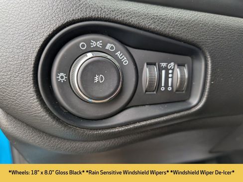 Used 2022 Jeep Renegade Altitude w/ Convenience Group image 11