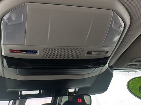 Certified 2023 Subaru Ascent Premium w/ Convenience Package image 34