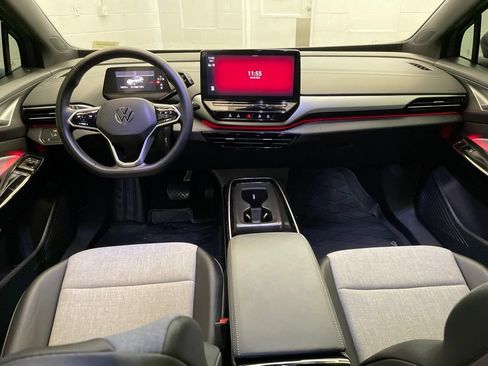 Used 2024 Volkswagen ID.4 2WD image 11