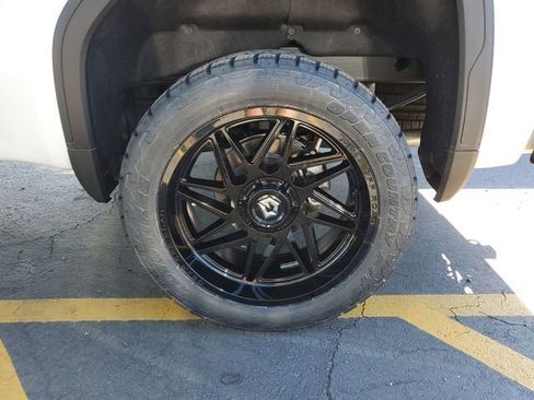 New 2026 GMC Sierra 1500 Elevation w/ Preferred Package image 6