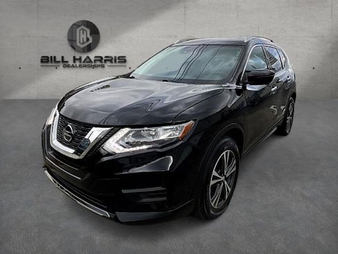 Used 2019 Nissan Rogue SV w/ Sun & Sound Touring Package image 1